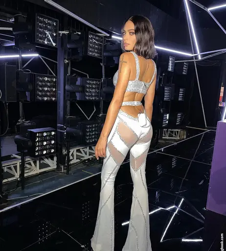 Image 7917010 from Elodie Di Patrizi