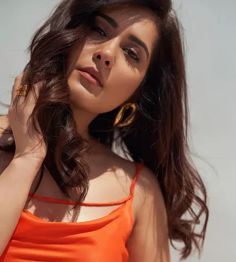 Image 7917325 from Raashi Khanna