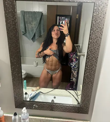 Image 7918469 from Jen_erhardt_ifbbpro / fairyquad.mommy