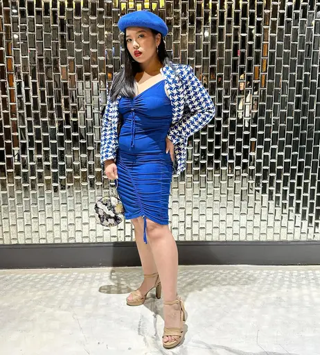 Image 7918073 from Vicky Li / midsizeasianqueen