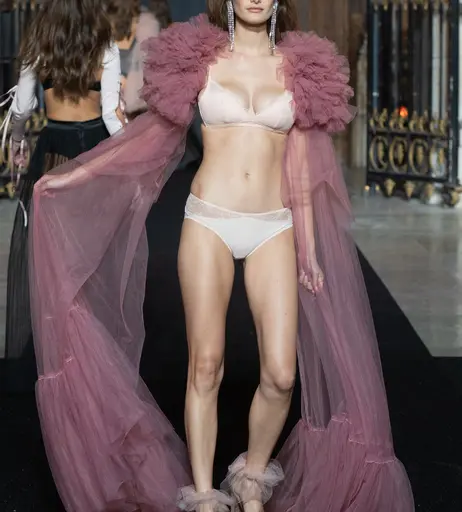 Image 7900562 from Ophelie Guillermand
