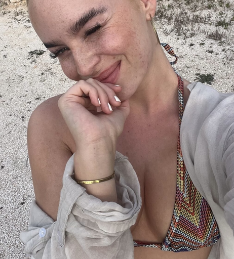 Image 7485544 from Lilycharlottevoss