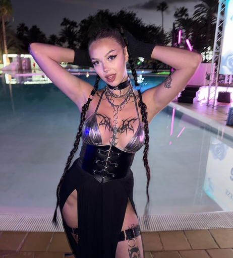 Image 7476007 from SavannahSchwarz