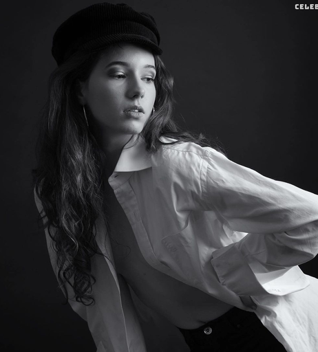 Image 7477079 from Faye Leonie