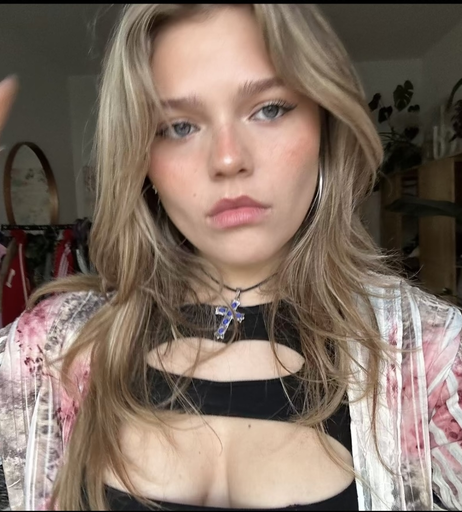 Image 747349 from Faye Montana