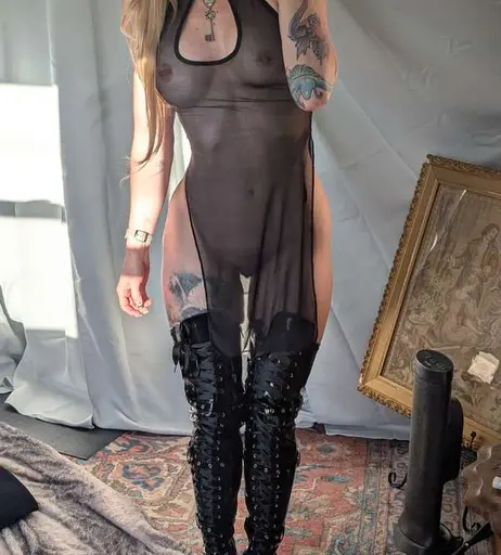 Image 7444135 from mistresscarmilla