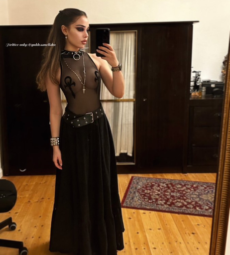 Image 7442695 from Goddess Melissa
