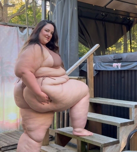 Image 7442608 from Plump Princess