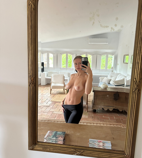 Image 7420316 from ChillwithKira