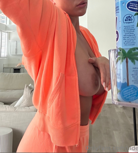 Image 7414349 from Jadelyn