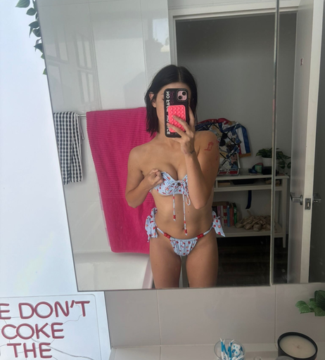 Image 7402502 from Alliyah Davison