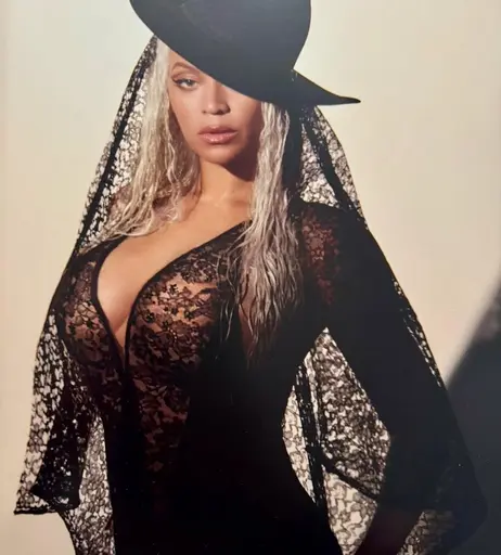 Image 7595647 from Beyoncé