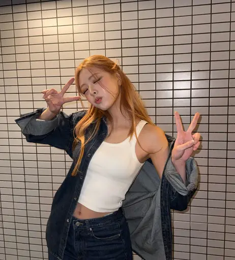 Image 7596378 from Yuna - ITZY (유나, Shin Yu Na)
