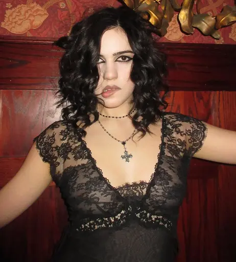 Image 7597252 from Julia Cumming (Sunflower Bean Singer/Bassist)