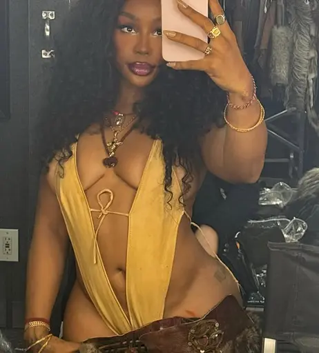 Image 7594996 from SZA | Solana Rowe