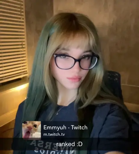 Image 7593837 from emmyuh