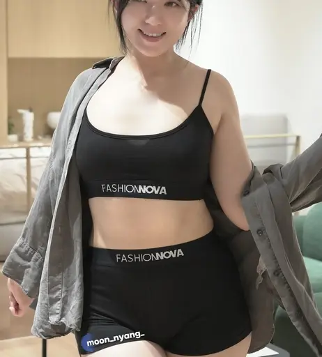 Image 7589078 from Heeheemoon / moon_nyang_