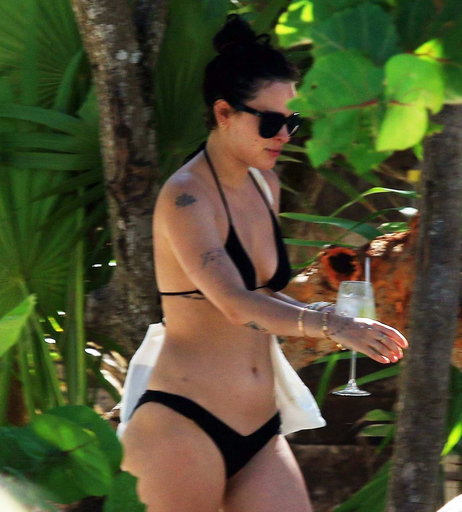 Image 7556885 from Rumer Willis