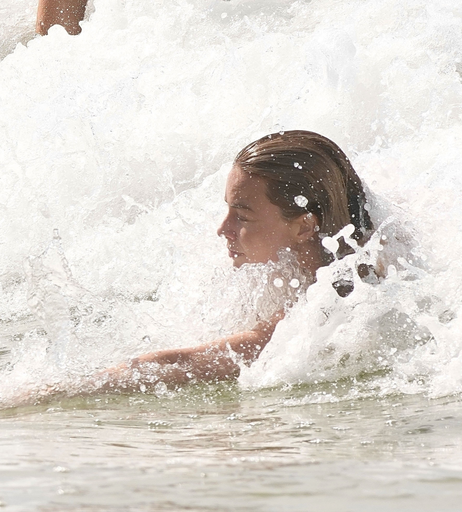 Image 7557403 from Margot Robbie