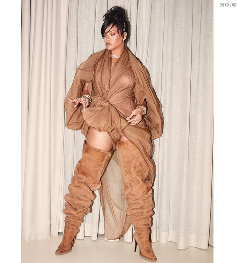Image 7557091 from Rihanna