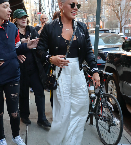 Image 7559410 from Pink