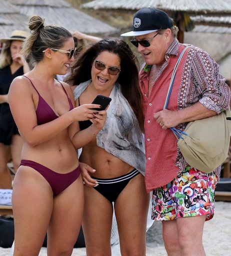 Image 7559270 from Olympia Valance
