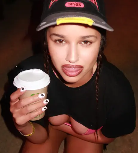Image 7541381 from Tommy Genesis
