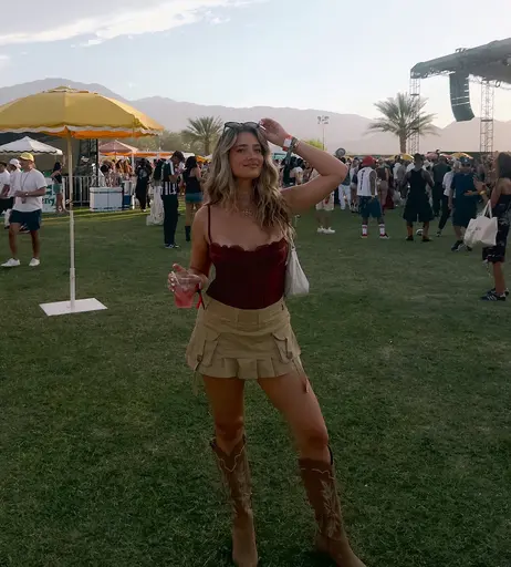 Image 7540707 from Logan Rae Hill (Taylor Hill&#039;s sister)