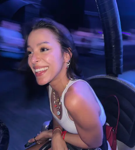 Image 7535615 from Izzybizzyspider | FBE React Girl