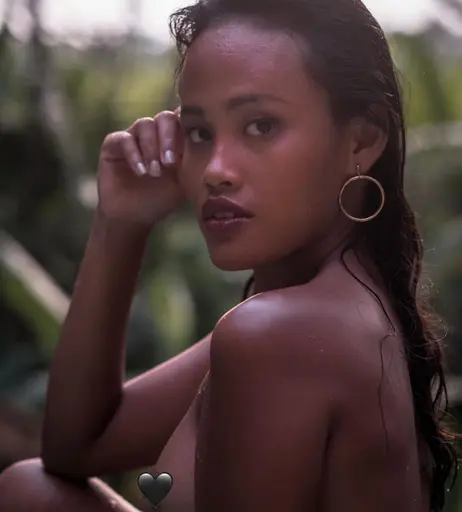 Image 7534732 from Kiana.pix