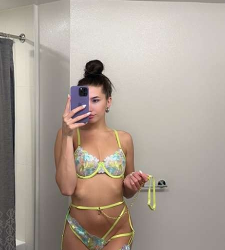 Image 752615 from ellievandeel