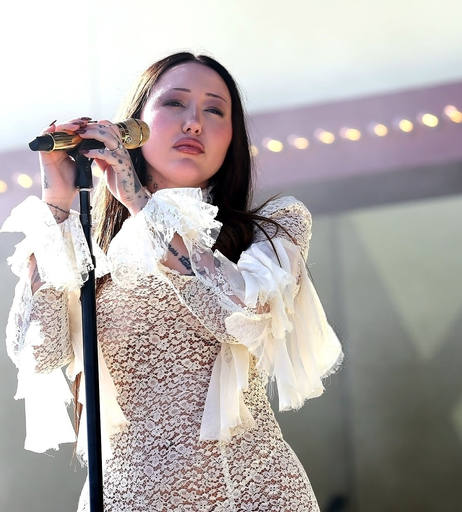 Image 7523038 from Noah Cyrus