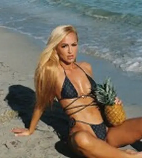 Image 7505209 from Danielle Moinet / Summer Rae