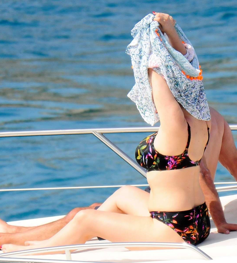 Image 7696257 from Kelly Brook