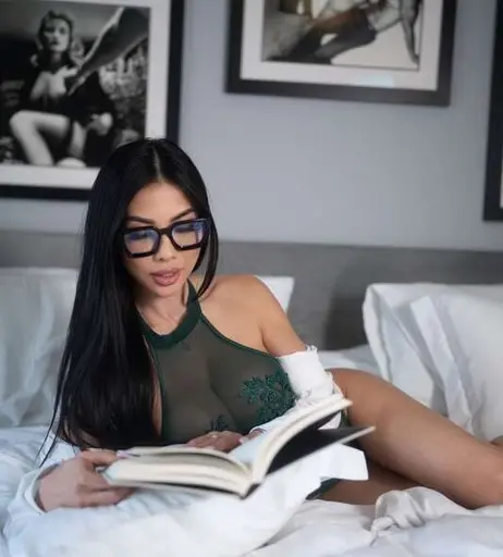 Image 7687848 from Lexi Vixi