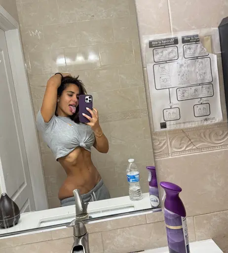 Image 7689725 from Lisandra Lezcano