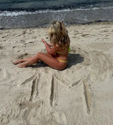 Image 7689228 from Rosie McClelland