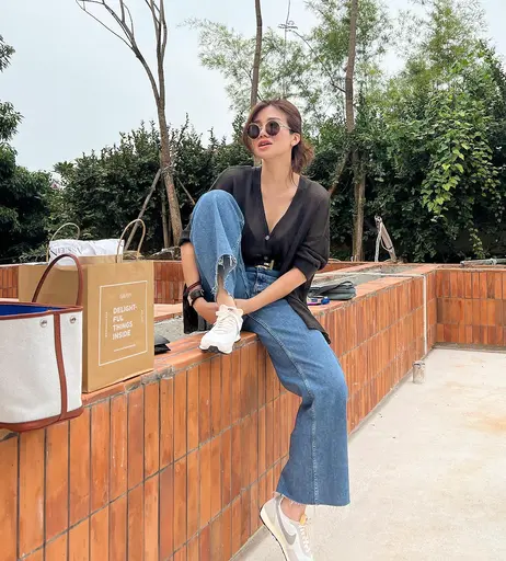 Image 7616962 from Agatha Suci