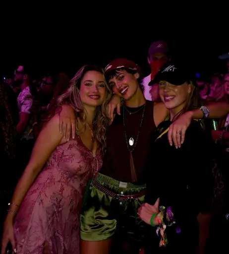 Image 7612486 from Logan Rae Hill (Taylor Hill&#039;s sister)