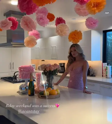 Image 7607720 from Lindsay Brewer