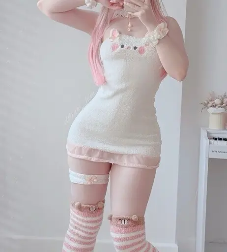Image 7782953 from Alina Kim | bunny_alina_kim | ethot_gamer