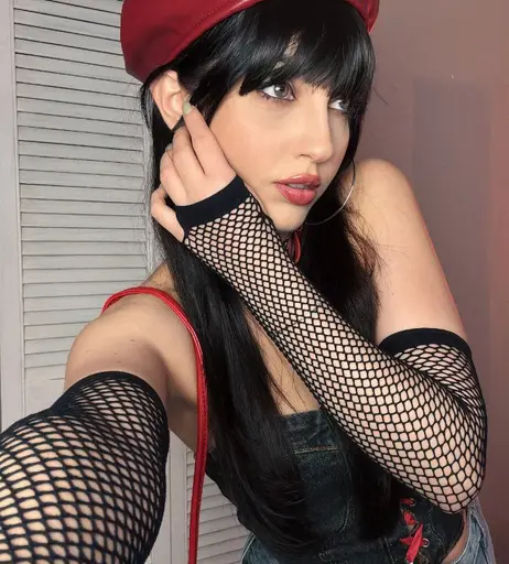 Image 7780645 from Mona Schon (Italian Streamer)
