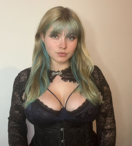 Image 7788499 from Itsschmolli