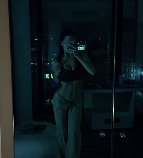 Image 7778463 from Anna Grey