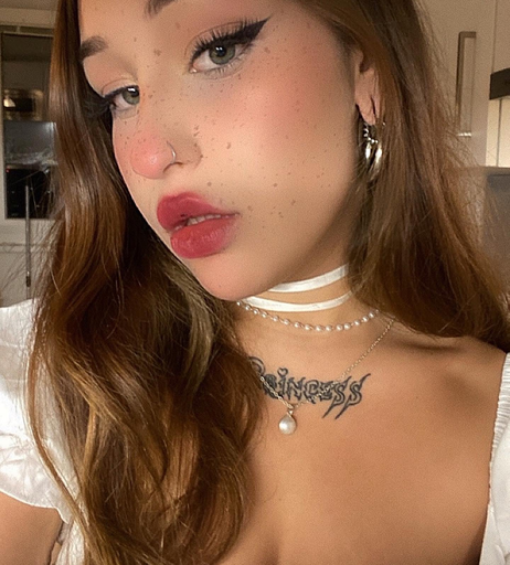 Image 7778270 from Sloppyxprincesss