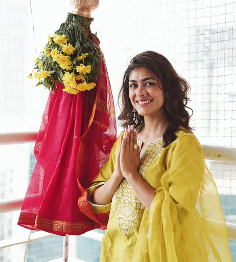 Image 7768782 from Mrunal Thakur