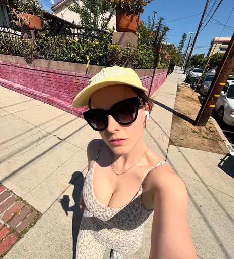 Image 7743581 from Pauline Chalamet