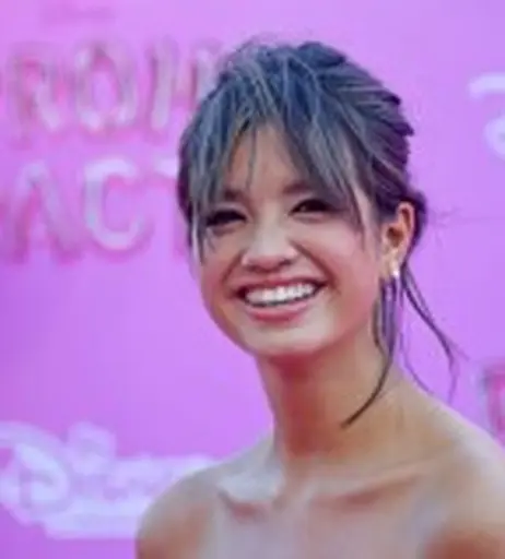 Image 7743160 from Peyton Elizabeth Lee