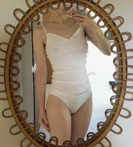 Image 7748316 from zoeplzshutup | zoeloveshouses