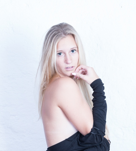 Image 7722793 from Annesophie Linn